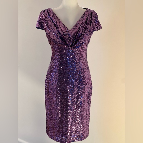Badgley Mischka Dresses & Skirts - BADGLEY MISCHKA New cond.,tags removed,never worn